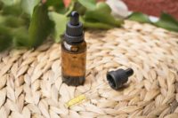 cbd-oil-gd604a66a5_1920
